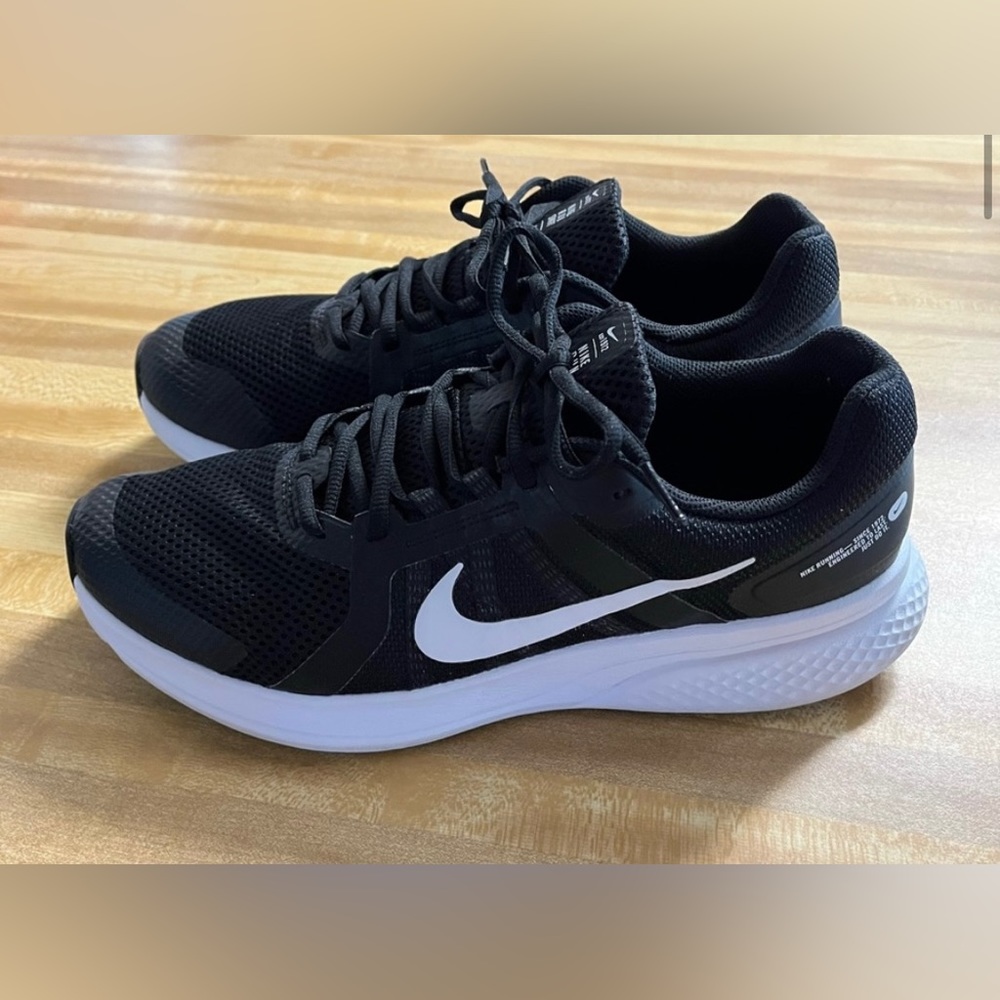 Nike Run Swift 2 Running Shoes Men’s Size 12